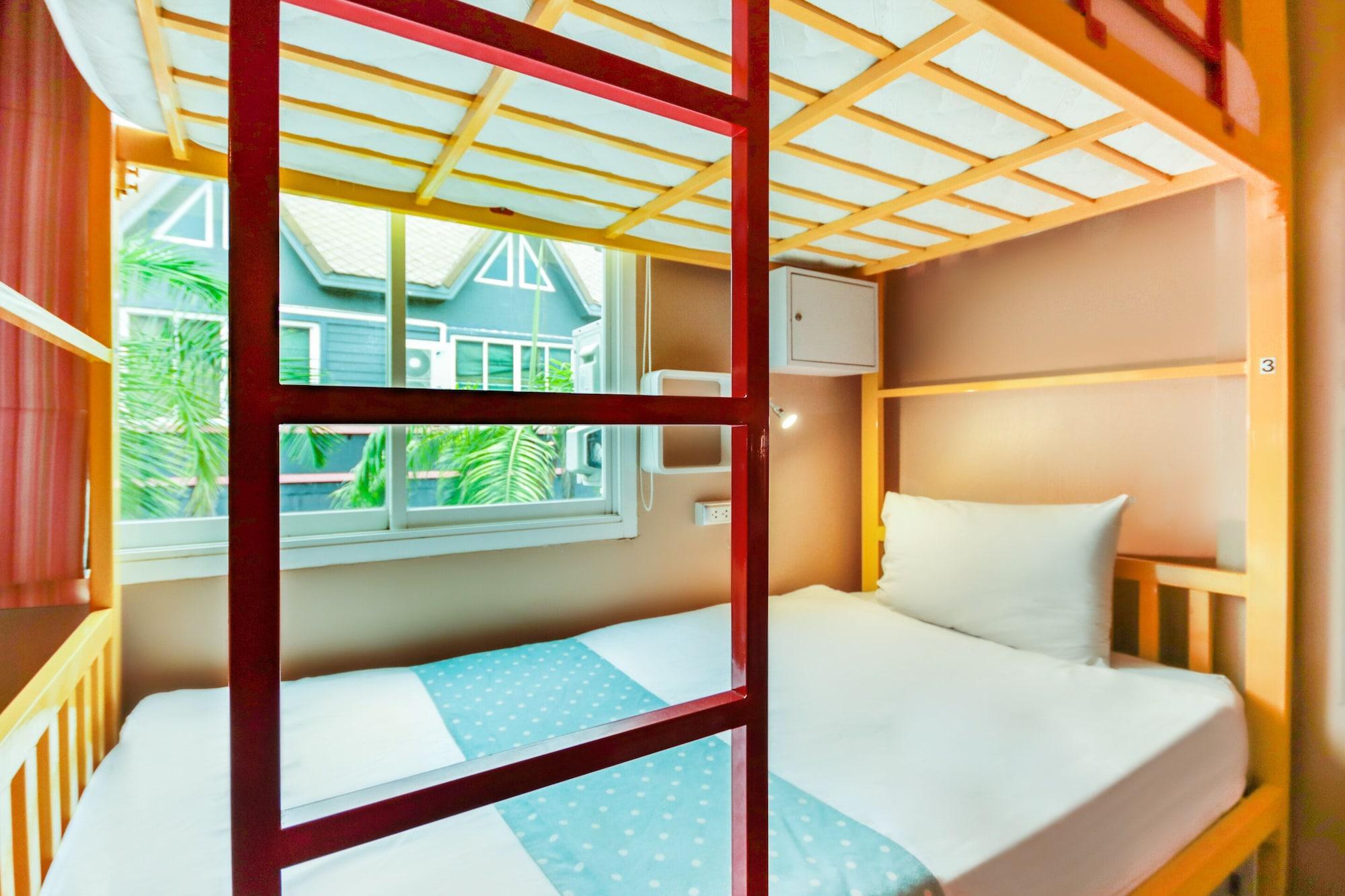 Oyo 1074 Fin Hostel Παραλία Κάτα Εξωτερικό φωτογραφία