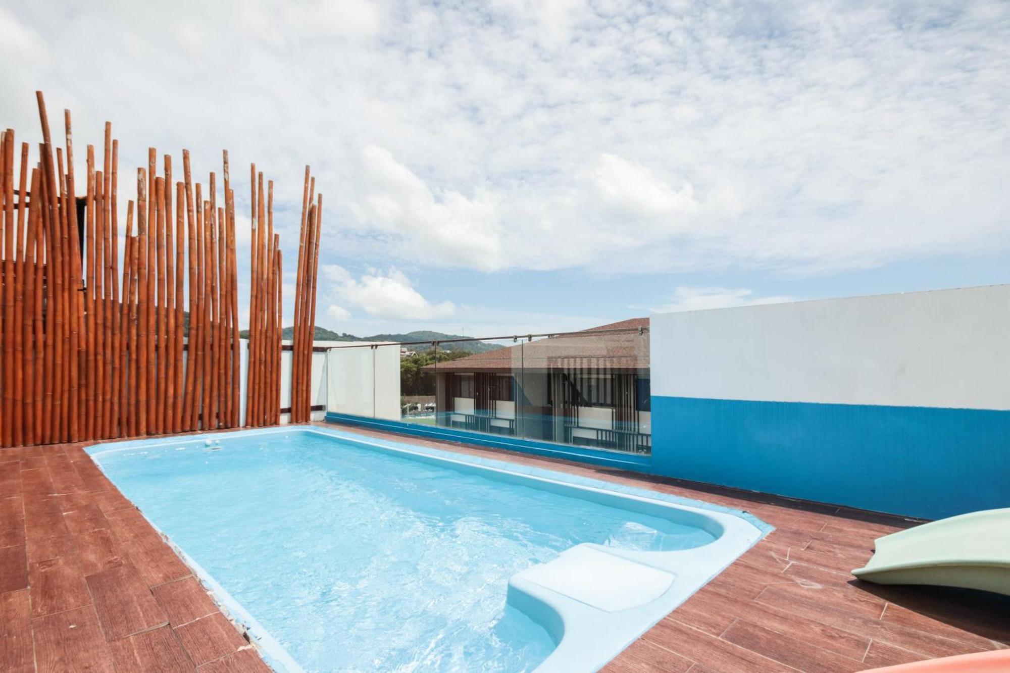 Oyo 1074 Fin Hostel Παραλία Κάτα Εξωτερικό φωτογραφία