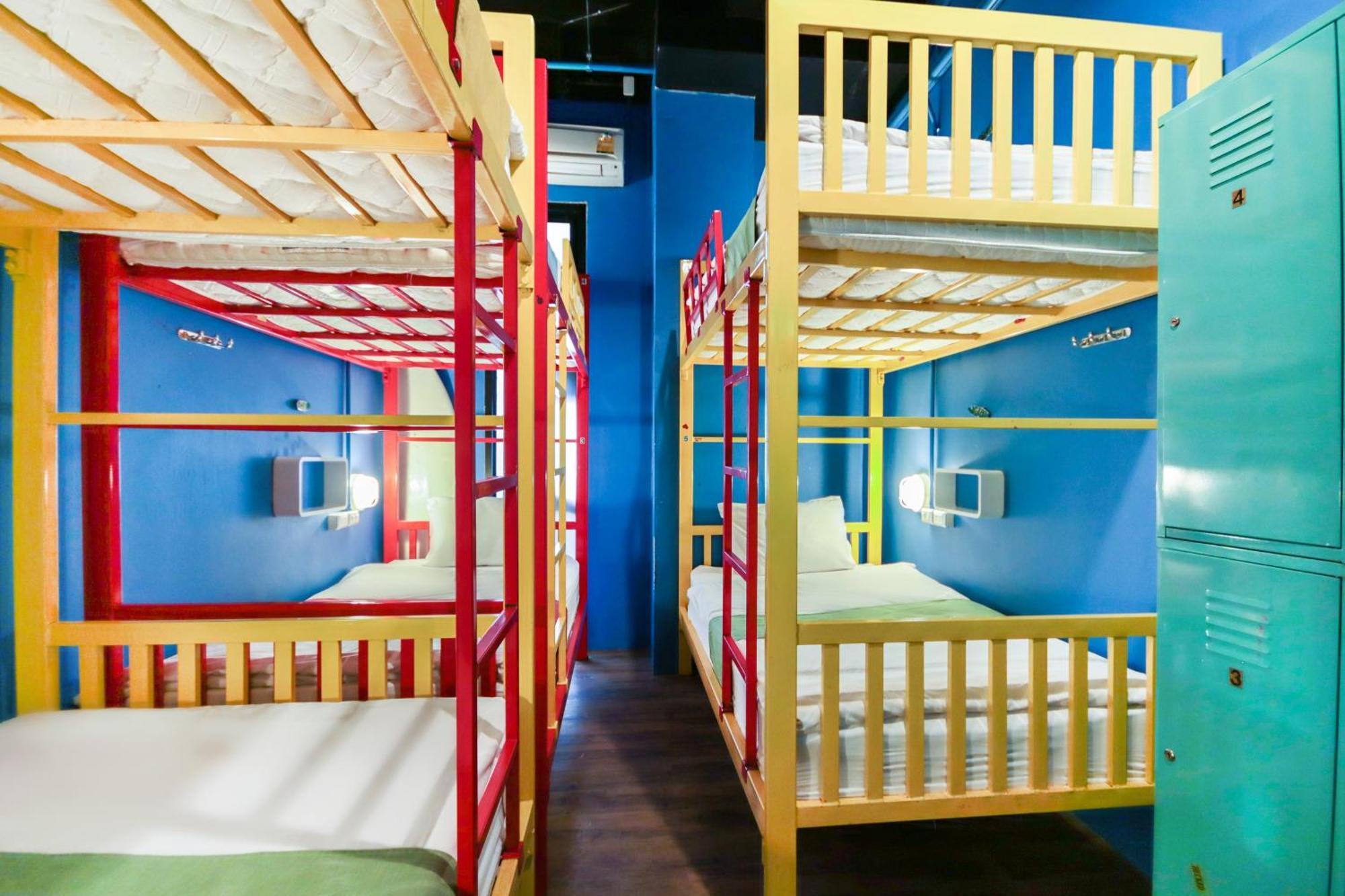 Oyo 1074 Fin Hostel Παραλία Κάτα Εξωτερικό φωτογραφία